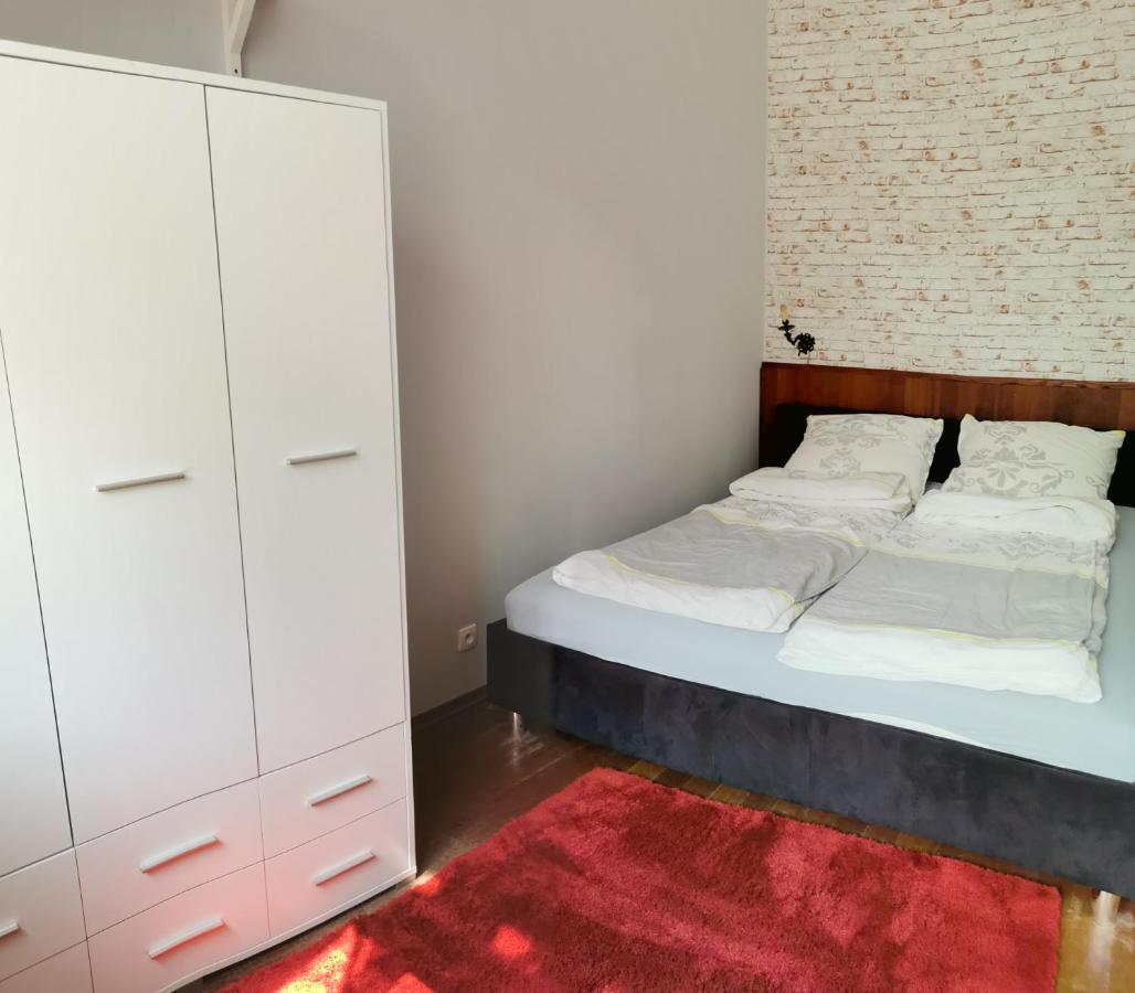 Apartament Z Ogrodkiem Apartment Sopot Bagian luar foto